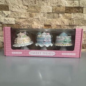 Sweet Treats Cake Decor Set
